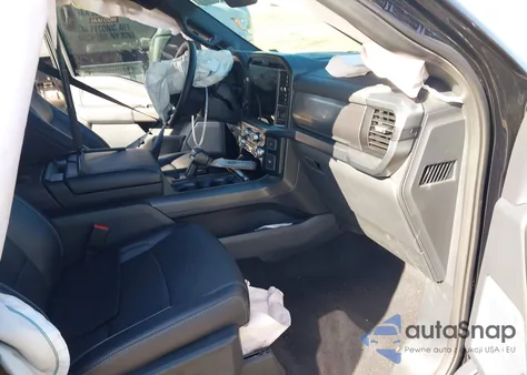 2025 Ford F-150 Lariat из США, поврежденный, VIN 1FTFW5LD6SFA81963